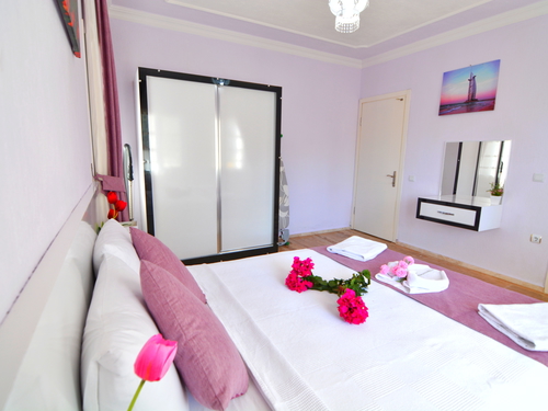 gece  -  Kasım
  | Kalkan İslamlar’da Jakuzili, Korunaklı ve Doğa İçinde Özel Villa